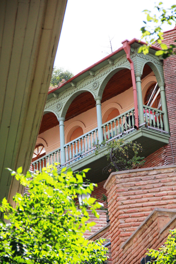 Balkonnetjes Tbilisi oud centrum