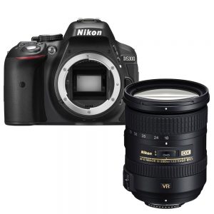 Nikon D5300 + 18-200mm DX ED VR II