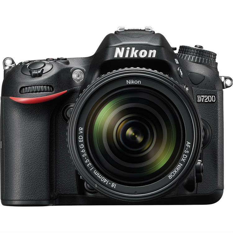 Nikon D7200 + Nikon AF-S 18-140mm F/3.5-5.6 G VR ED DX Nikon D7200 + Nikon AF-S 18-140mm F/3.5-5.6 G VR ED DX