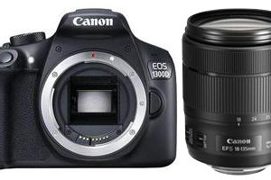 Canon EOS 1300D + 18-135mm iS nano-USM