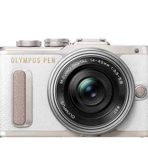 Olympus PEN E-PL8 wit + 14-42mm EZ