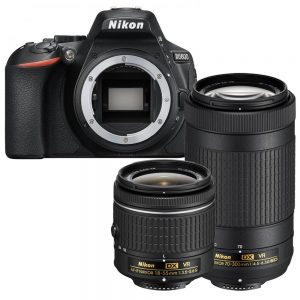 Nikon D5600 + AF-P 18-55mm VR + AF-P 70-300mm VR