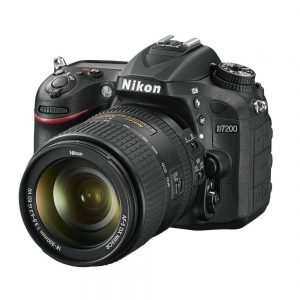 Nikon D7200 + AF-S 18-300mm II ED VR