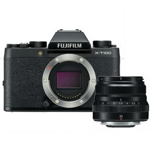Fujifilm X-T100 + 35mm F/2.0 zwart